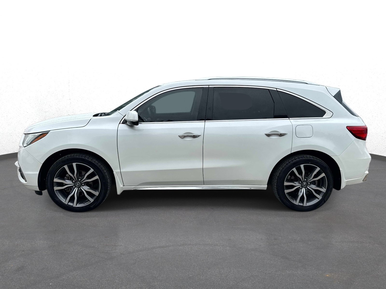 Used 2019 Acura MDX w/ Advance Package AWD/4WD image 6
