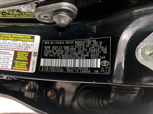 Certified 2016 Toyota Corolla L image 35