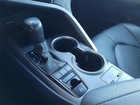 Used 2023 Toyota Camry XSE image 12