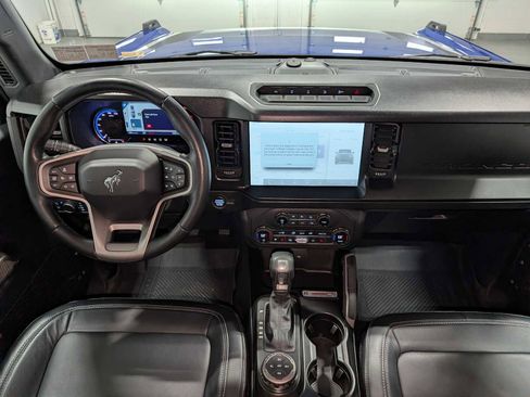 Used 2021 Ford Bronco First Edition image 18