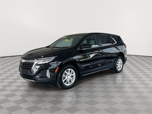 Used 2023 Chevrolet Equinox LT image 6