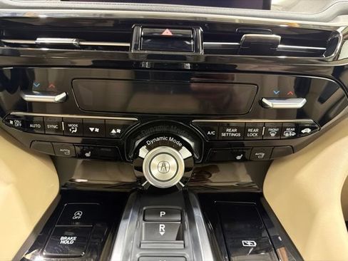 Certified 2024 Acura MDX SH-AWD w/ Technology Package image 40