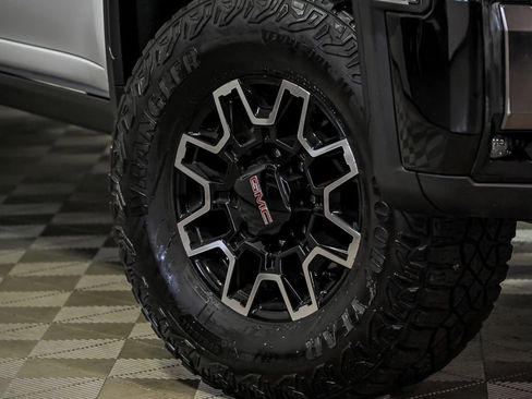 Used 2024 GMC Sierra 2500 AT4X w/ Snow Plow Prep/Camper Package AWD/4WD image 3