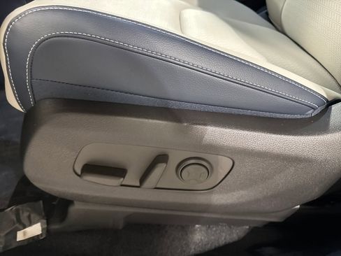 New 2026 Kia Carnival SX Prestige FWD image 16