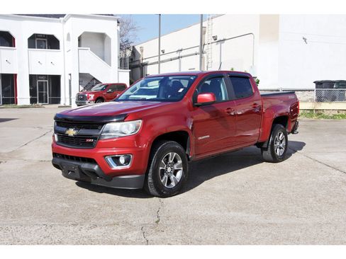 Used 2015 Chevrolet Colorado Z71 image 3
