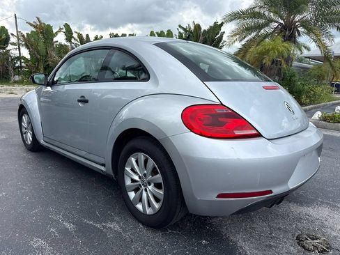 Used 2016 Volkswagen Beetle 1.8T FWD image 3