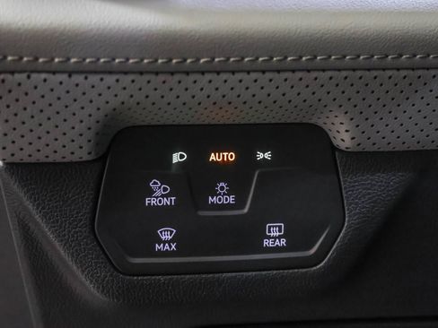 Used 2026 Volkswagen Atlas Peak Edition AWD/4WD image 22