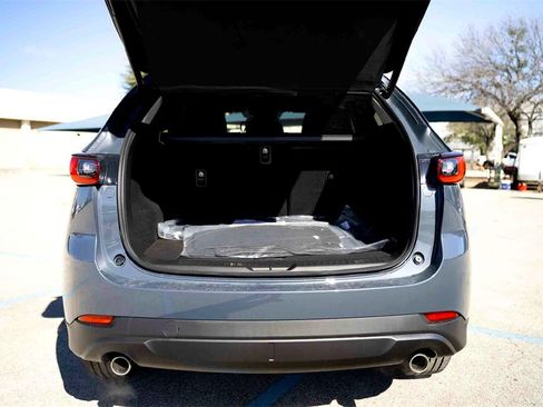 New 2025 MAZDA CX-5 Carbon Edition image 6