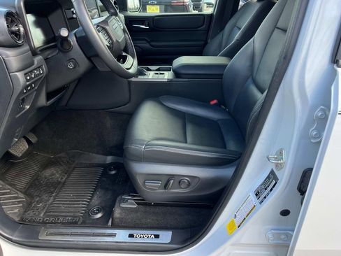 Used 2024 Toyota Land Cruiser Base image 32