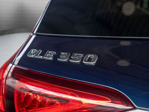 Used 2022 Mercedes-Benz GLE 350 4MATIC image 17