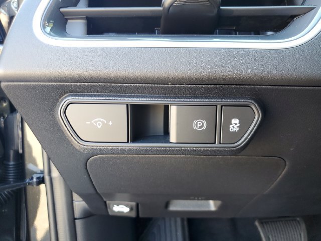 New 2026 Kia K4 GT-Line Turbo FWD image 36