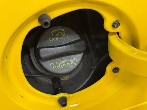 Used 2004 Ford Mustang GT image 17