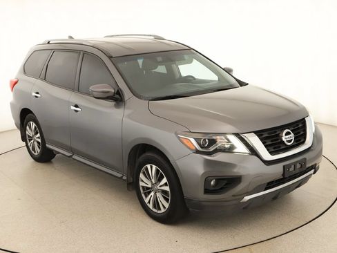 Used 2020 Nissan Pathfinder S FWD image 35