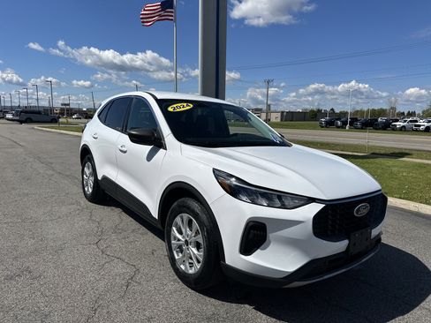 Used 2024 Ford Escape Active AWD/4WD image 16