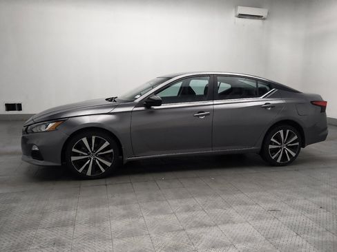 Used 2021 Nissan Altima 2.5 SR AWD/4WD image 2