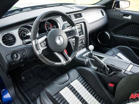Used 2013 Ford Mustang Shelby GT500 RWD image 2
