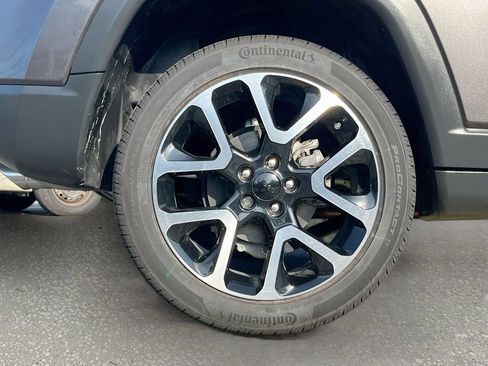 Used 2021 Jeep Compass Limited w/ Elite Exterior Group AWD/4WD image 29
