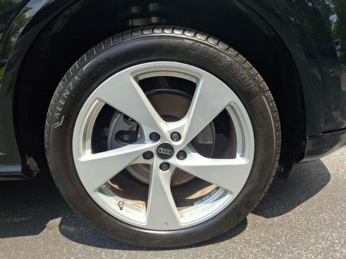 Certified 2025 Audi Q5 Premium w/ Premium Plus AWD/4WD image 8