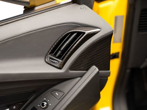 Used 2021 Audi R8 V10 w/ Premium Package image 59