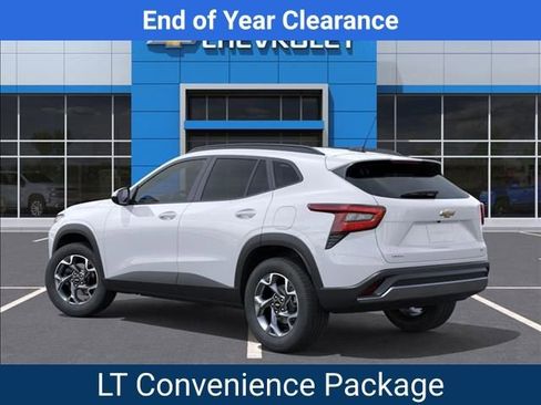 New 2025 Chevrolet Trax LT w/ Driver Confidence Package image 3