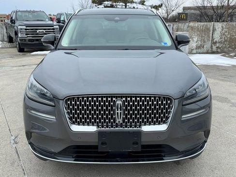 Used 2022 Lincoln Corsair Reserve w/ Equipment Group 201A AWD/4WD image 2