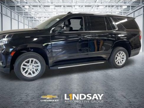 Used 2022 Chevrolet Tahoe LT w/ Luxury Package AWD/4WD image 6