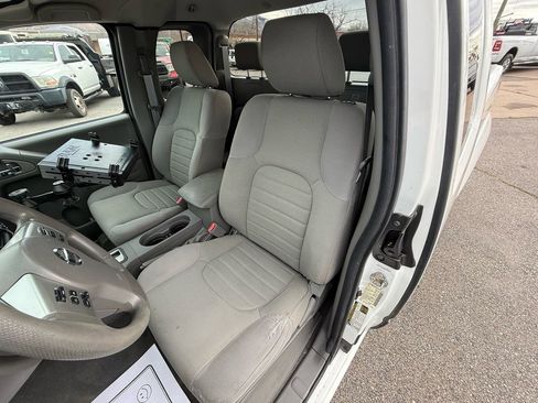 Used 2019 Nissan Frontier S image 14