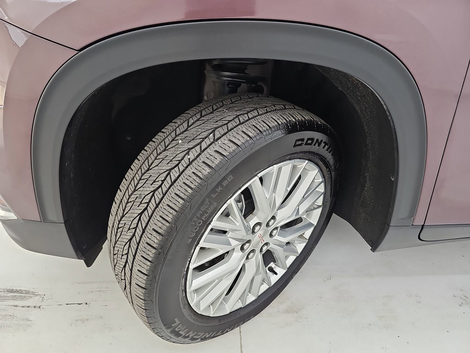 Used 2024 GMC Acadia Elevation FWD image 41