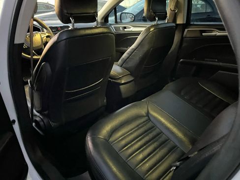 Used 2014 Ford Fusion S FWD image 10