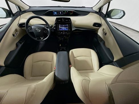 Used 2022 Toyota Prius XLE FWD image 23