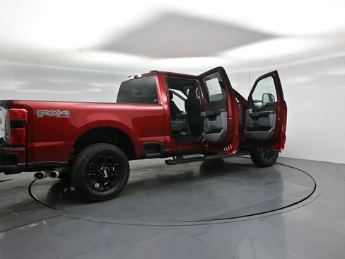 New 2026 Ford F250 XLT w/ XLT Premium Package AWD/4WD image 4