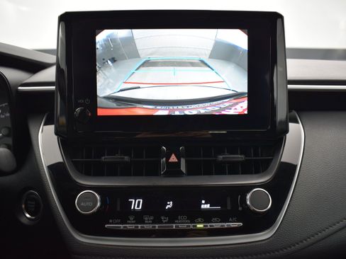 Used 2025 Toyota Corolla SE FWD image 15