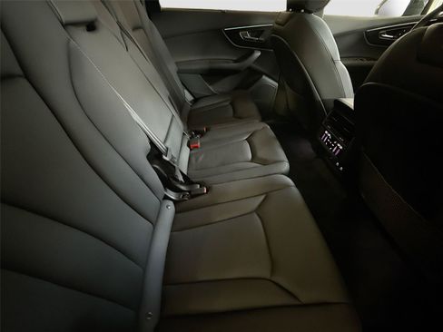 Certified 2025 Audi Q7 3.0T Premium Plus w/ Premium Plus Package AWD/4WD image 29