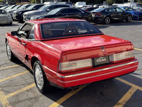 Used 1988 Cadillac Allante BASE image 10