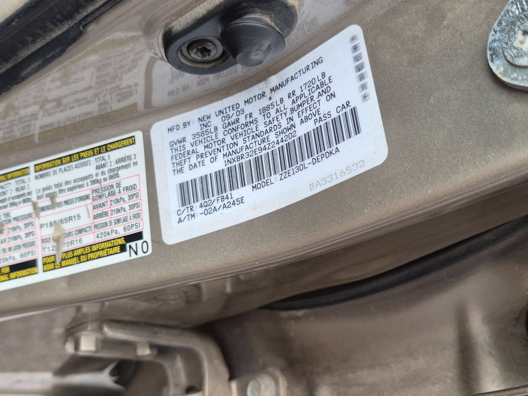 Used 2004 Toyota Corolla CE w/ All Weather Guard Pkg FWD image 18