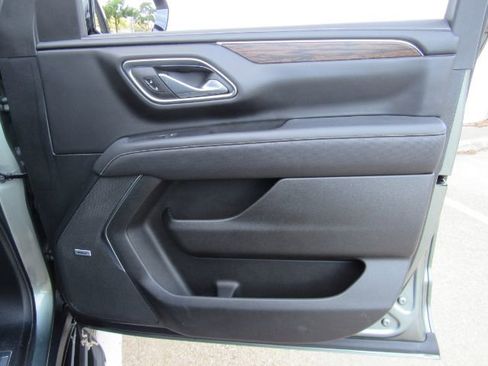 Used 2024 Chevrolet Tahoe Premier image 22