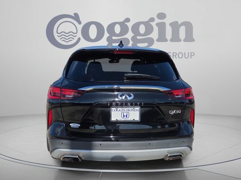 Used 2022 INFINITI QX50 Pure FWD image 4