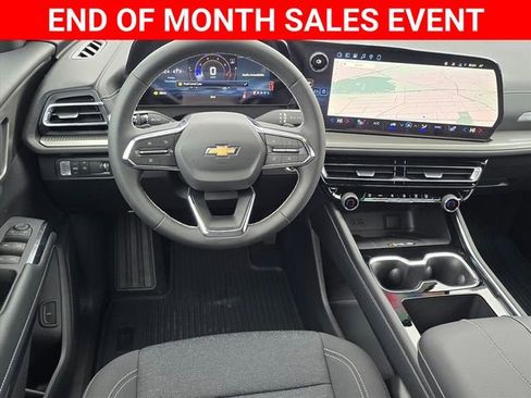 New 2026 Chevrolet Traverse LT w/ Driver Confidence Package image 18