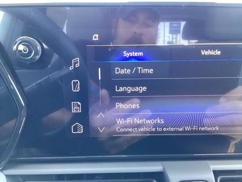 New 2026 Chevrolet TrailBlazer LS w/ LS Convenience Package AWD/4WD image 36
