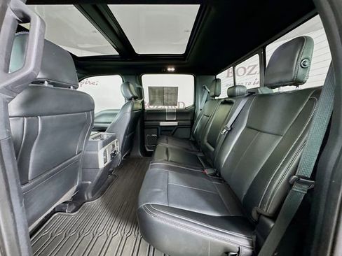 Used 2019 Ford F150 Lariat w/ Equipment Group 502A Luxury image 29