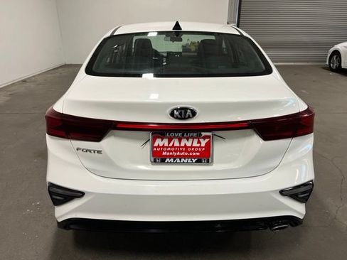 Used 2021 Kia Forte LXS FWD image 4