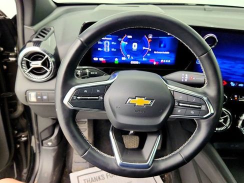 Used 2024 Chevrolet Blazer EV LT AWD/4WD image 13