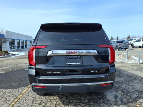 Certified 2022 GMC Yukon SLT w/ SLT Premium Package image 6
