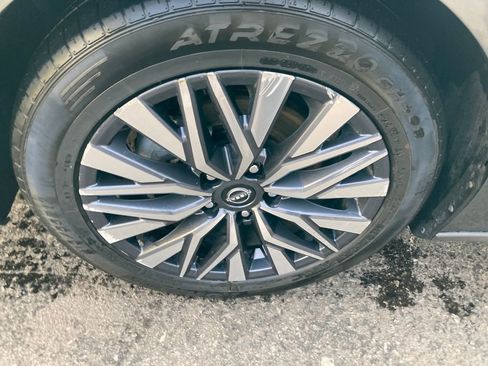 Used 2023 Nissan Altima 2.5 SV image 31