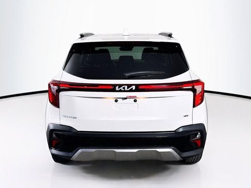 New 2026 Kia Seltos EX w/ EX Sunroof Package image 6