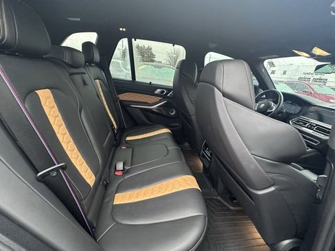 Used 2021 BMW X5 M w/ Competition Package image 15