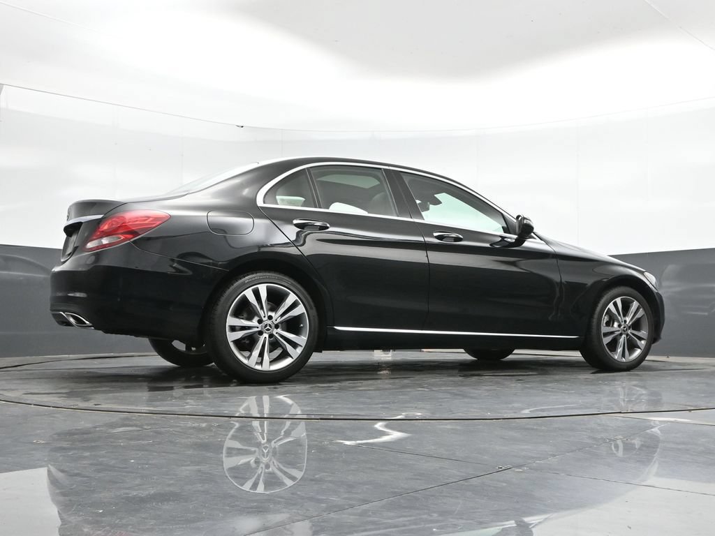 Used 2018 Mercedes-Benz C 300 4MATIC Sedan image 41