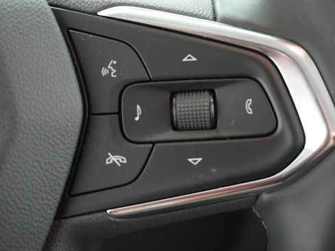 Used 2026 Chevrolet Trax LT w/ Driver Confidence Package image 20