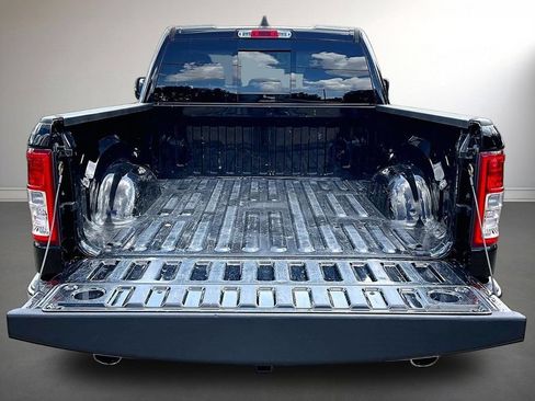 Used 2020 RAM 1500 Big Horn AWD/4WD image 7