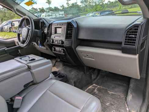 Used 2018 Ford F150 XL image 14